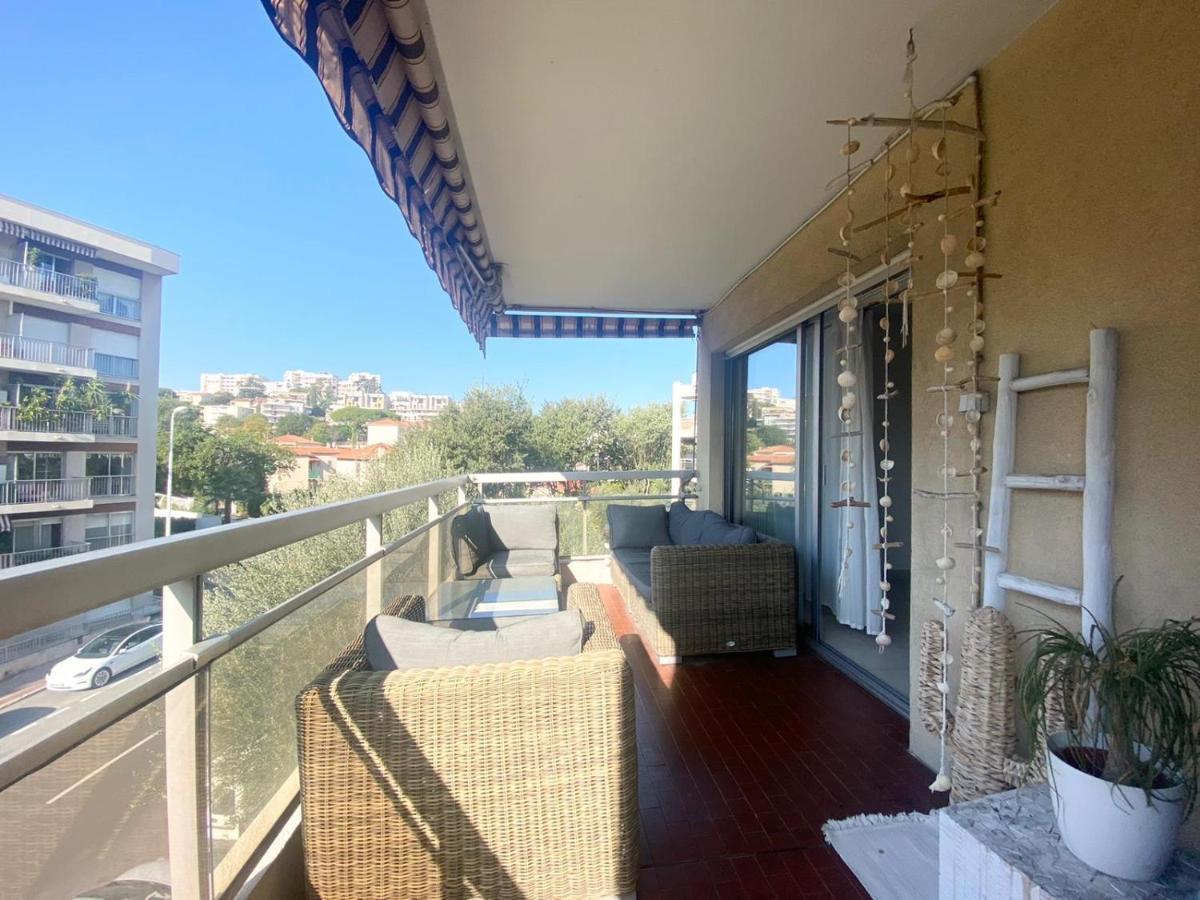 Apartment Antibes City-Center & Port Екстериор снимка