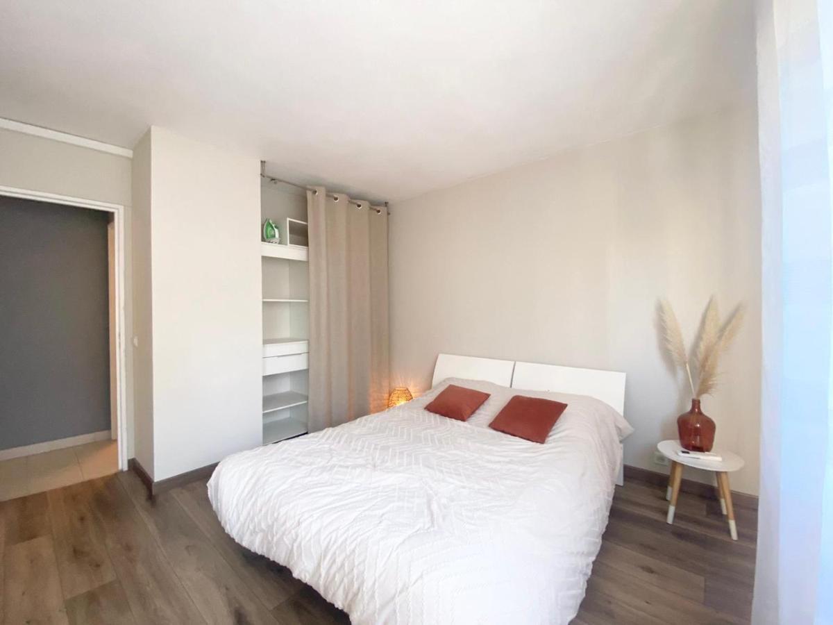 Apartment Antibes City-Center & Port Екстериор снимка